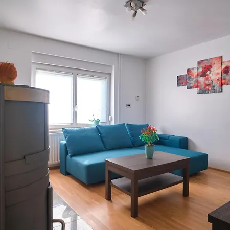 아파트 Kamnik-apartment With A Large Terrace 캄니크